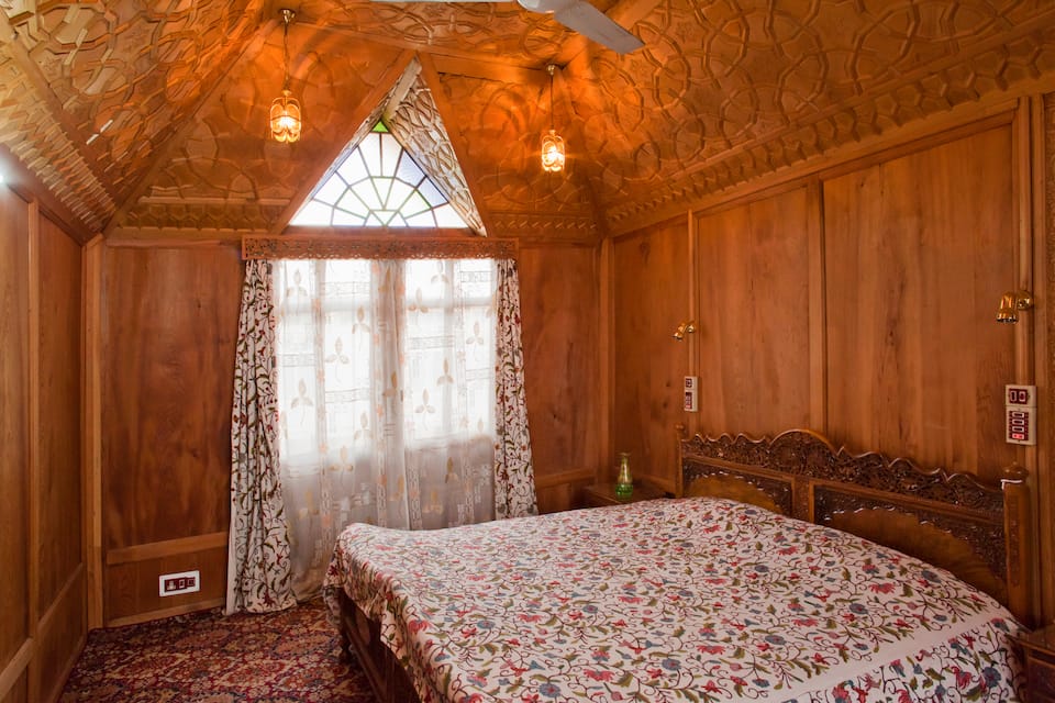 King Size Bed